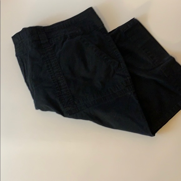 Gloria Vanderbilt black shorts size 22W. - Picture 5 of 5